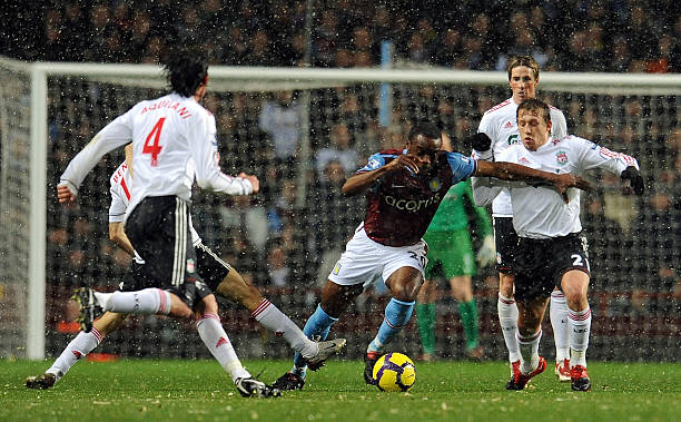 辅以底角轮 辅以底角轮